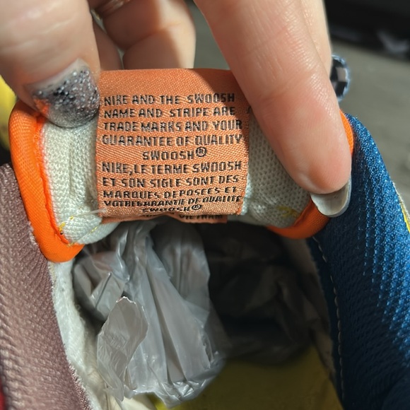 Nike “What the Mario” Dunk Lows 5.5 - Picture 5 of 8